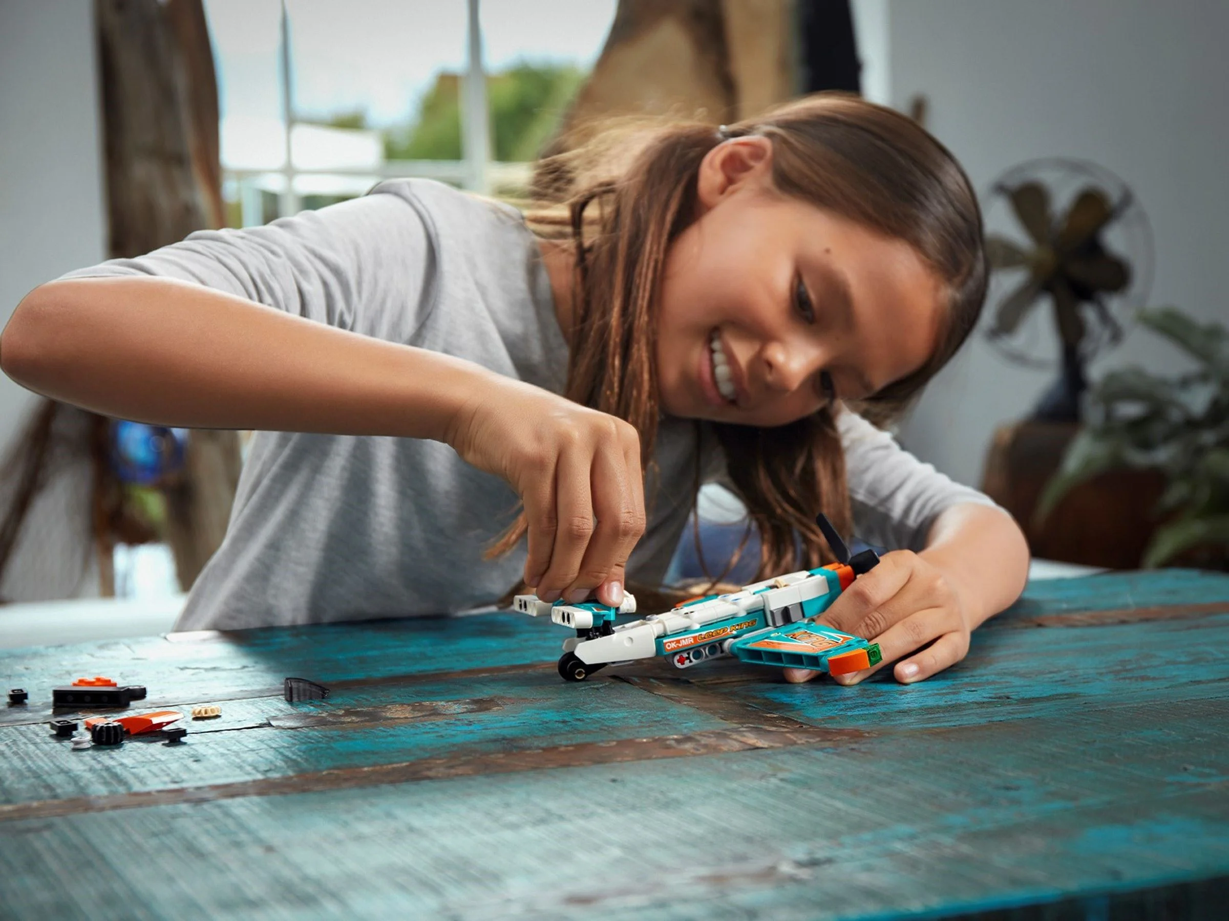Competition aircraft 乐高 LEGO 42117 image 7