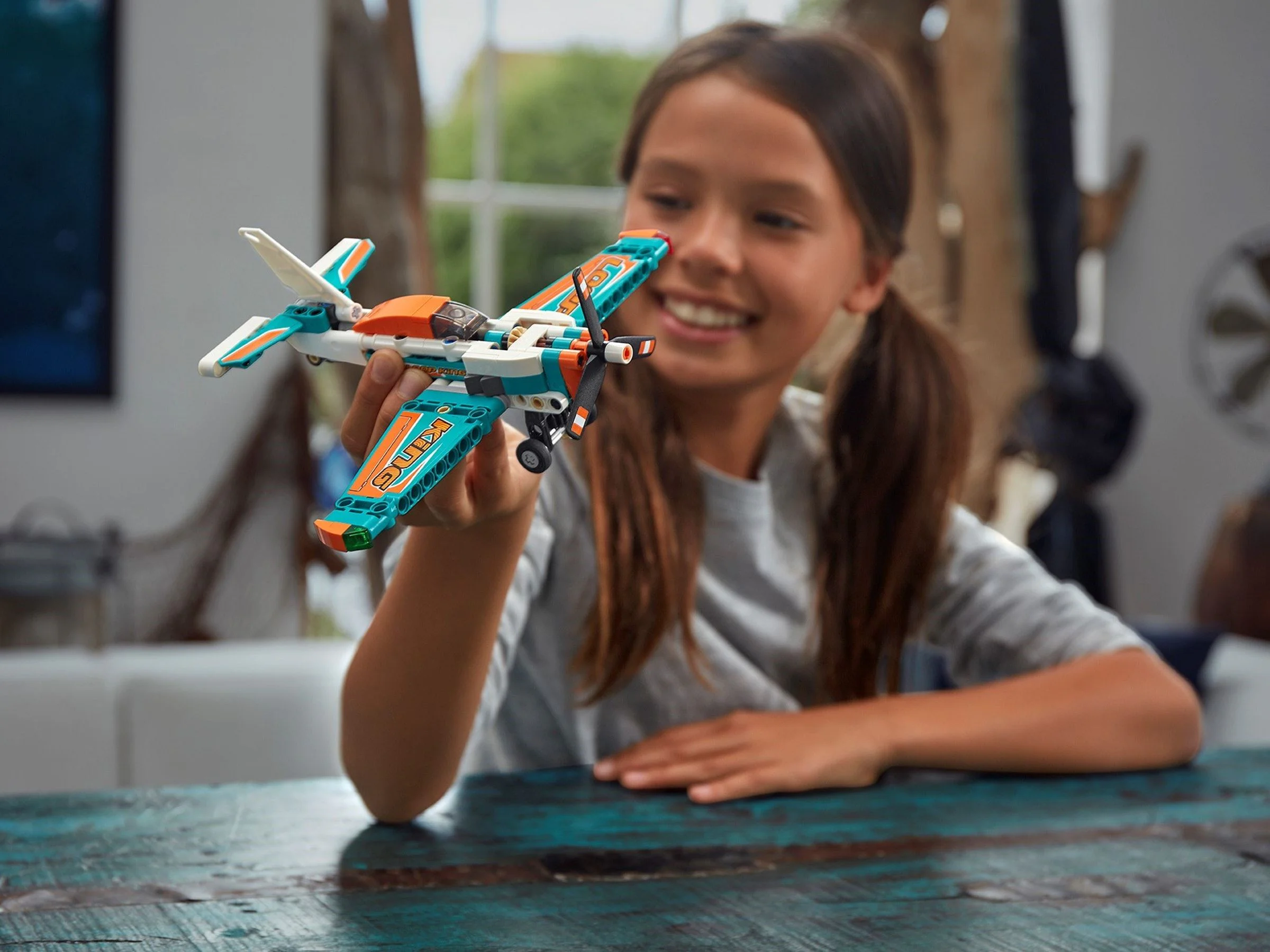Competition aircraft 乐高 LEGO 42117 image 9