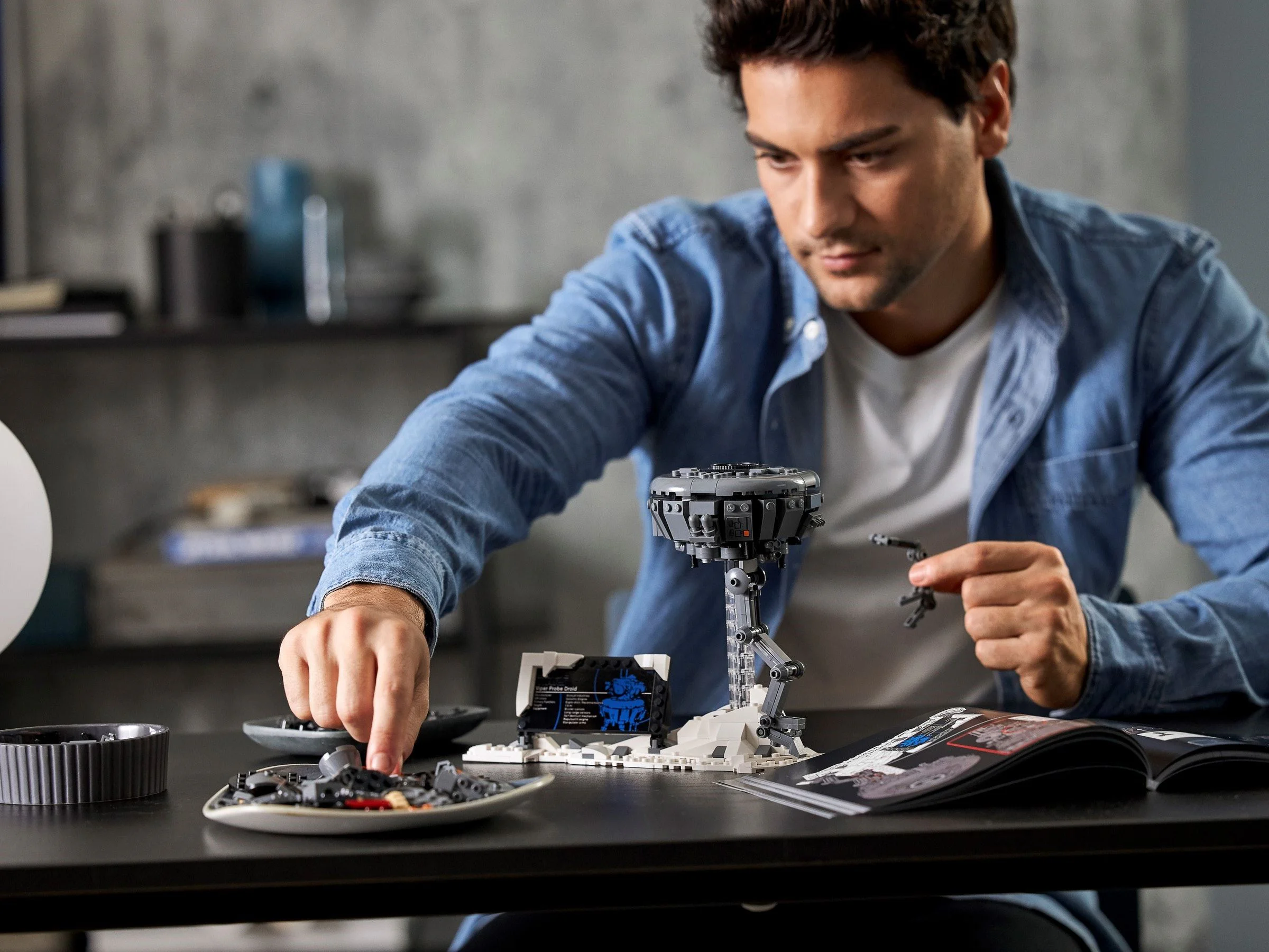Empire Exploration Robot 乐高 LEGO 75306 image 9