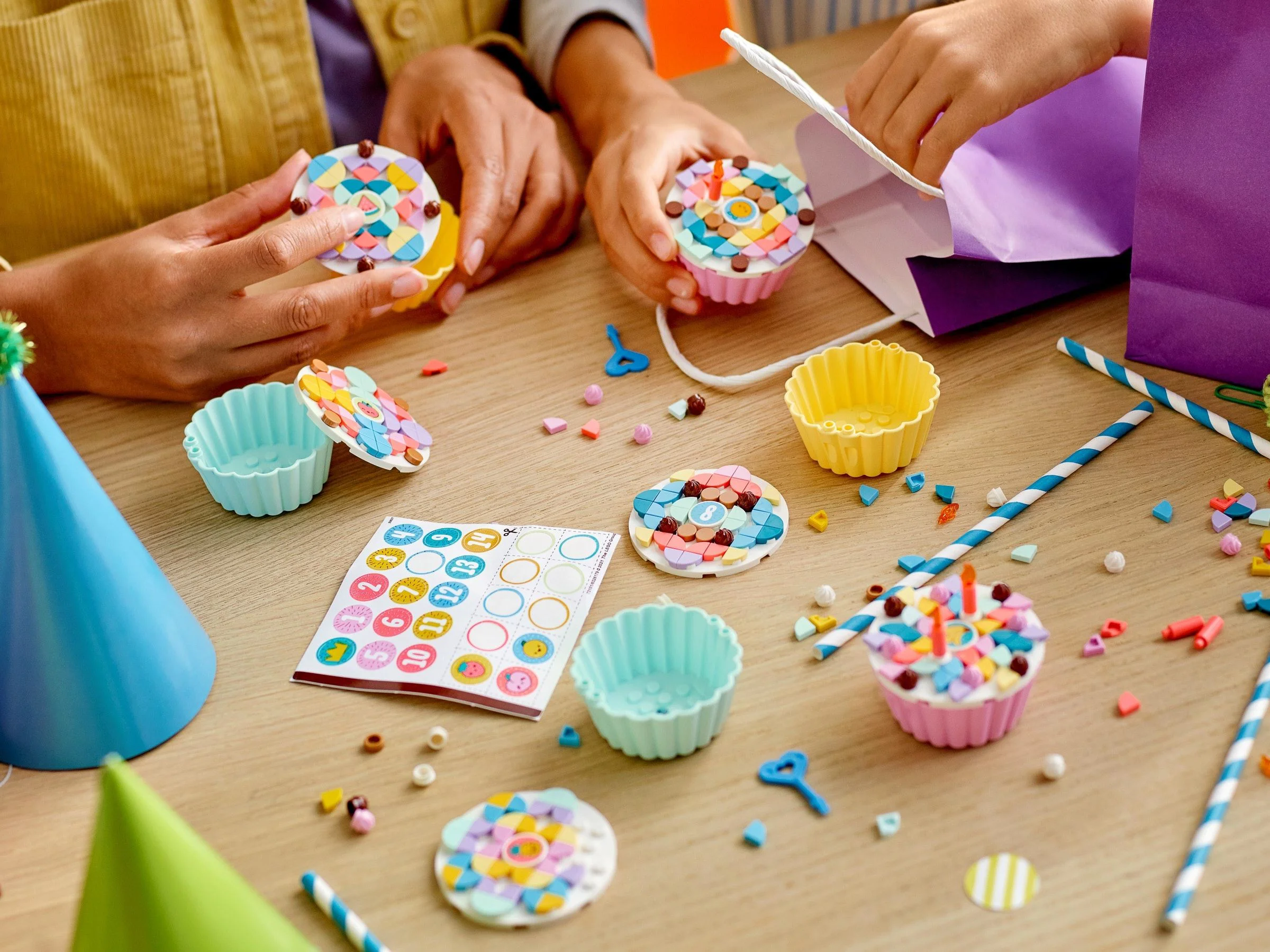DOTS: CREATIVE PARTY GROUP 乐高 LEGO 41926 image 9