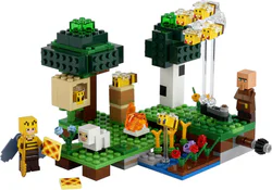 My World: Bee Farm