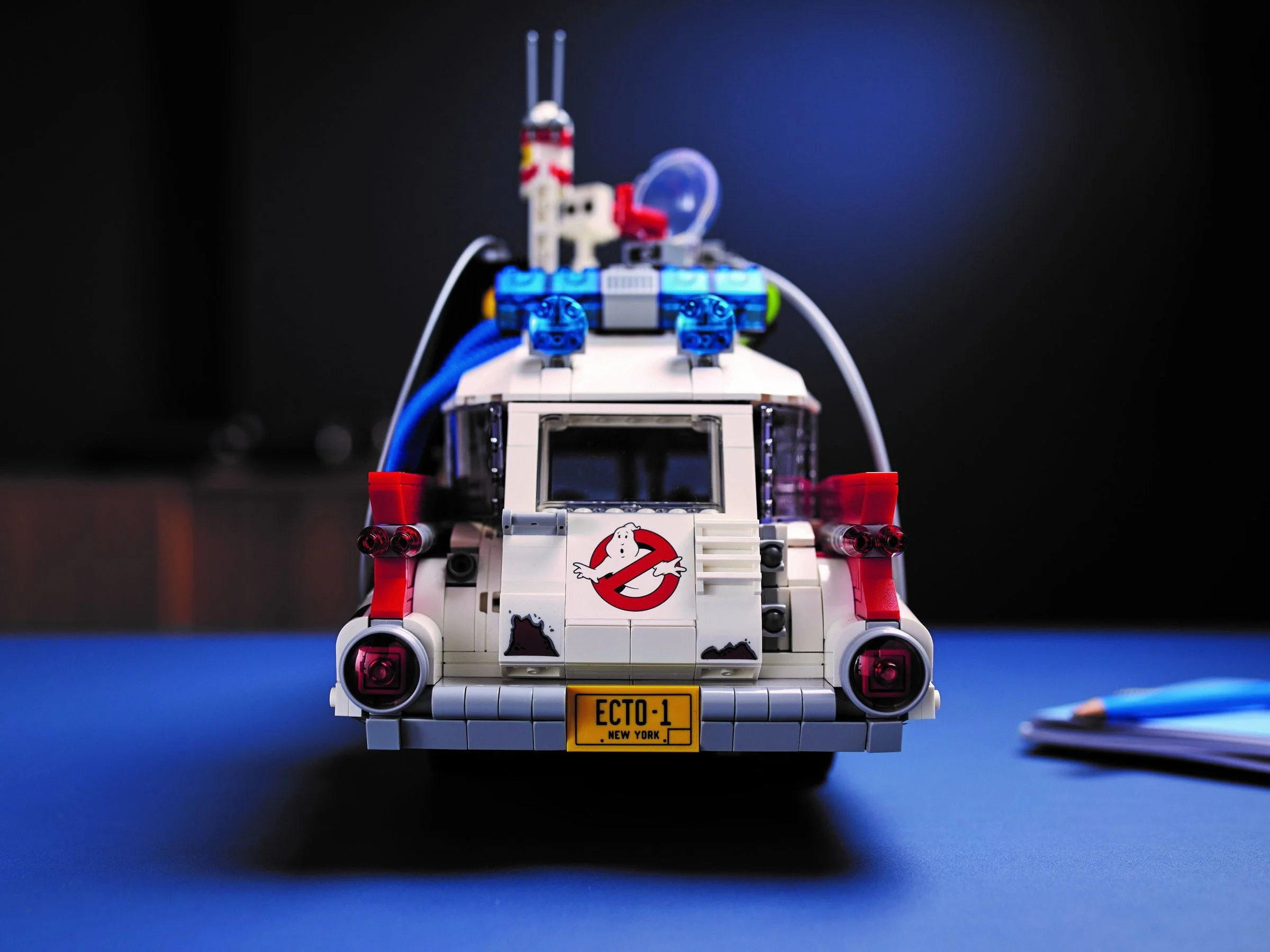 Ghostbusters: Ecto-1 Ghost Trap Team 乐高 LEGO 10274 image 11
