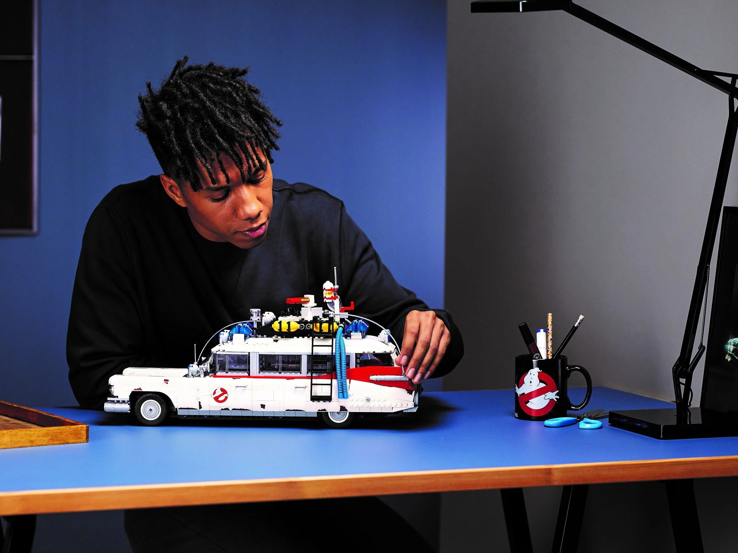 Ghostbusters: Ecto-1 Ghost Trap Team 乐高 LEGO 10274 image 17