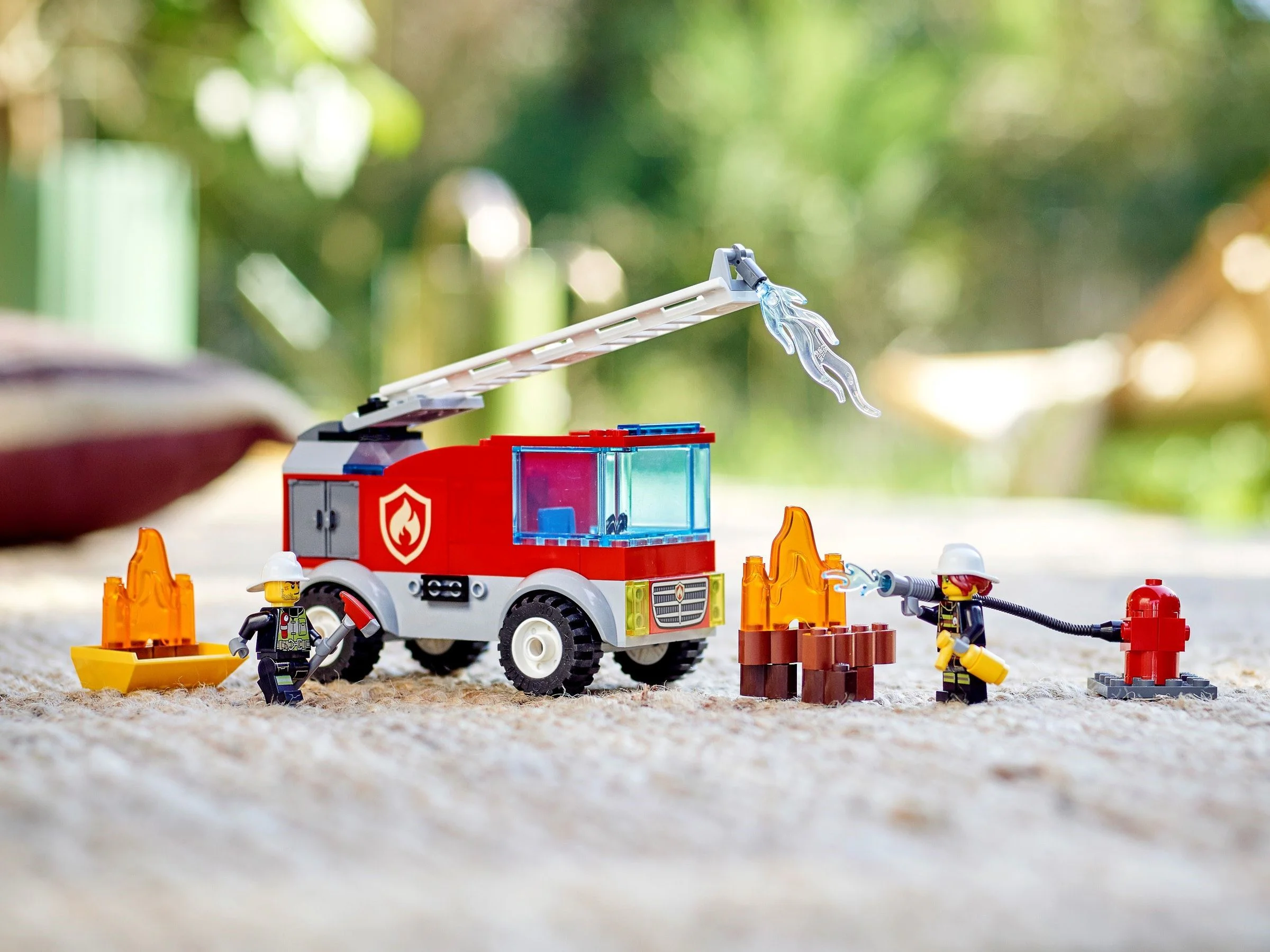 Ladder fire truck 乐高 LEGO 60280 image 3