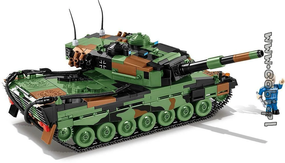 LEOPARD 2A4 COBI 2618 image 1
