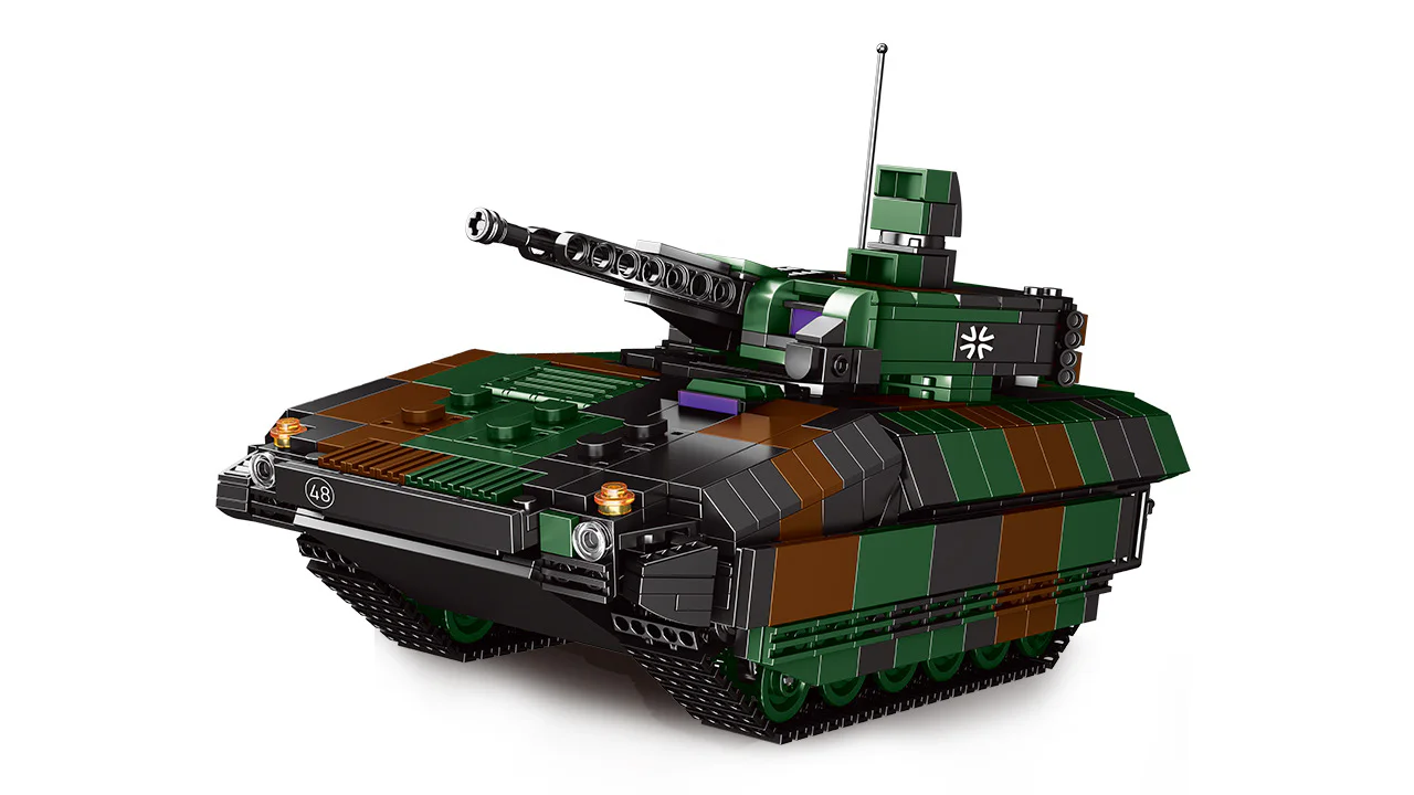 West German weasel infantry vehicle 1:30 星堡 XINGBAO XB-06042