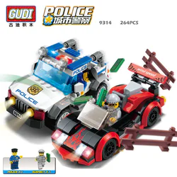 Police: High-Speed Pursuit