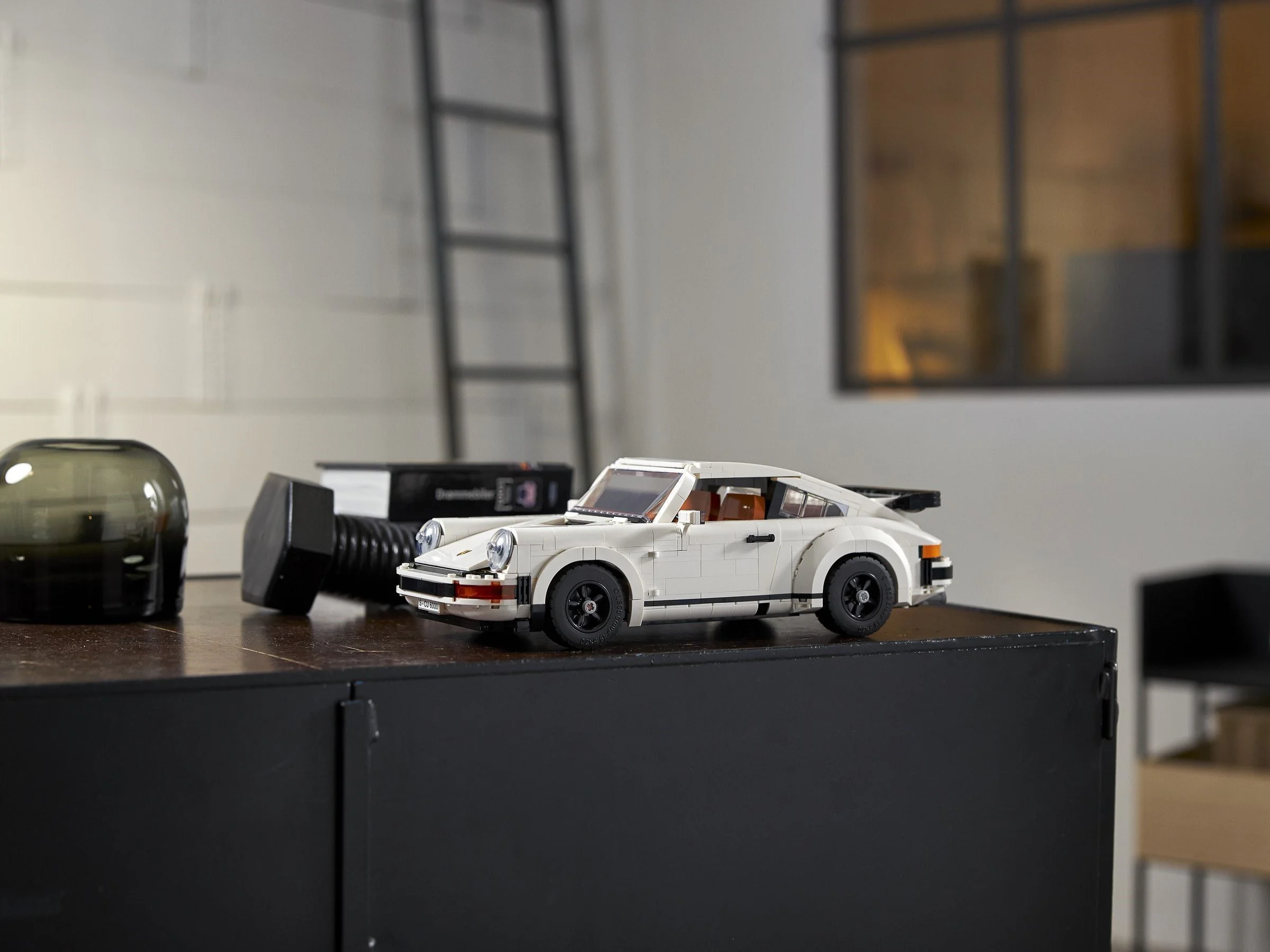 Porsche 911 60666 image 18