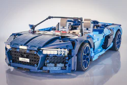 Audi R8 Spyder 1:8