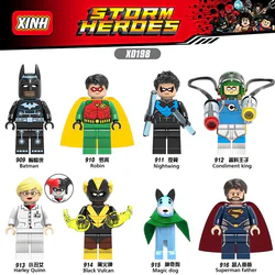Little People 8 Styles: Superhero