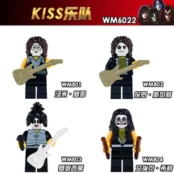 Here is the translation:

Person 4: Kiss band