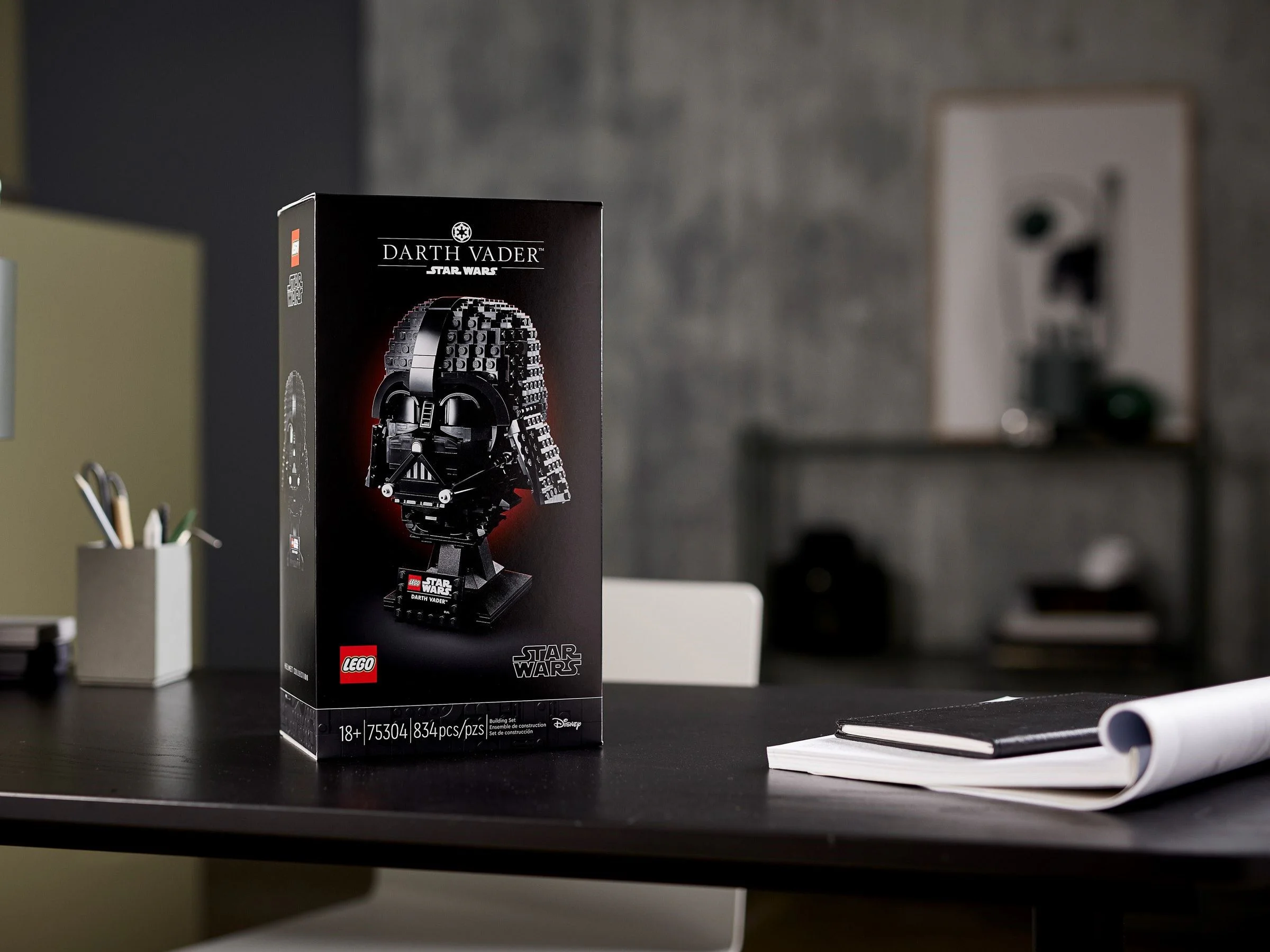 Darth Vidal's head is a sculpture 乐高 LEGO 75304 image 5