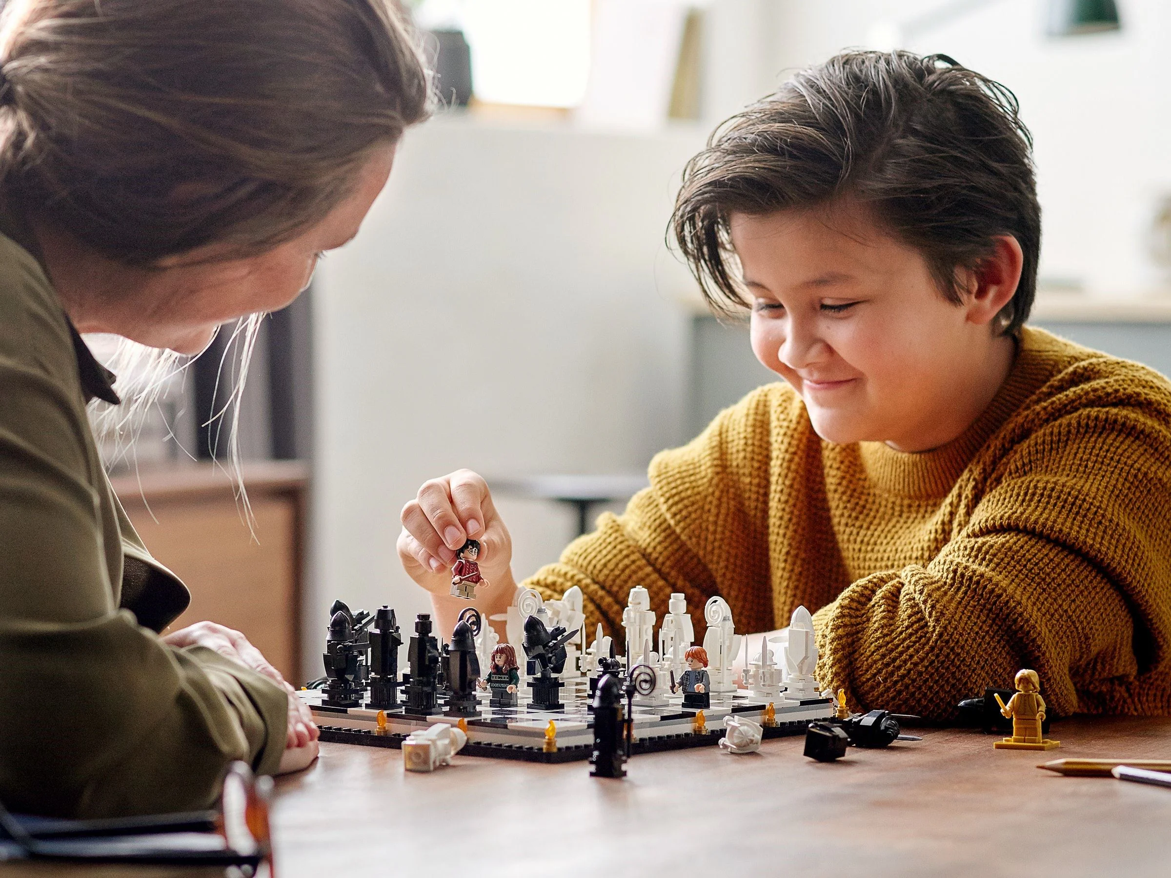 Hogwarts Wizard Chess 1028 image 8