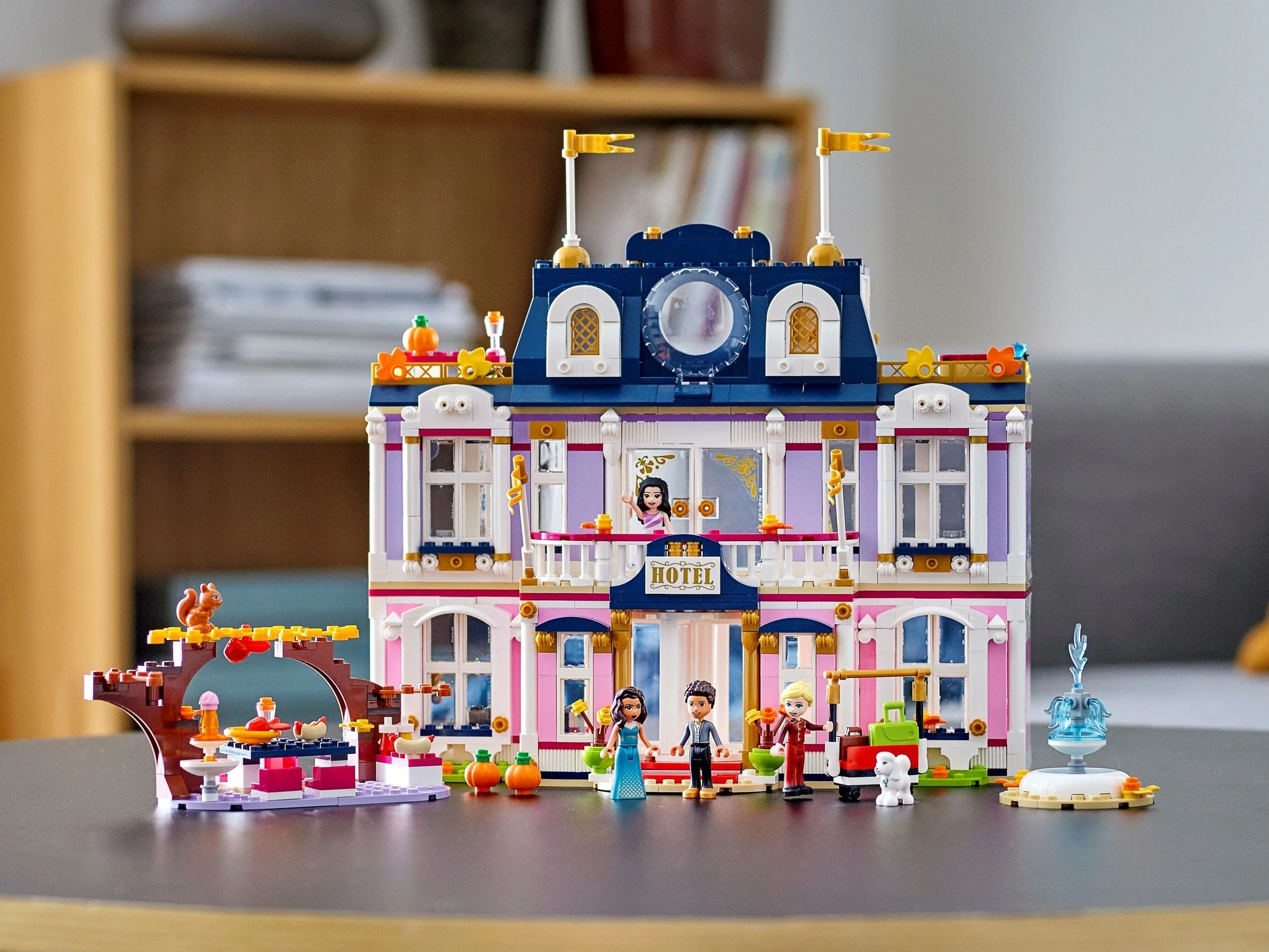 Good friend: Heart Lake Holiday Hotel 乐高 LEGO 41684 image 17