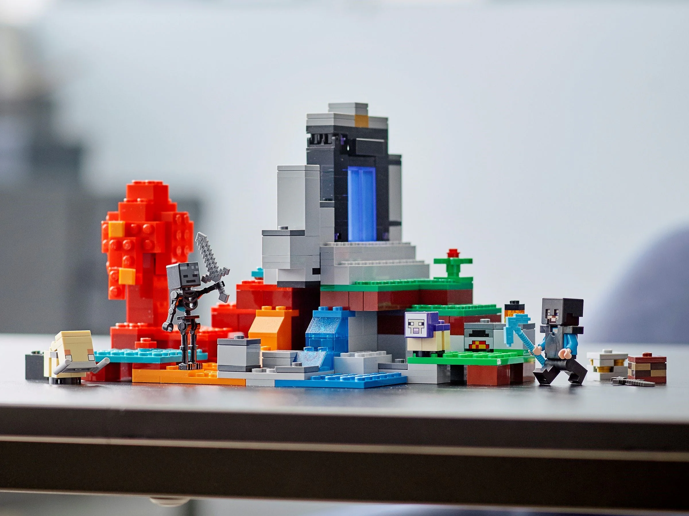 Abandoned portal 乐高 LEGO 21172 image 1