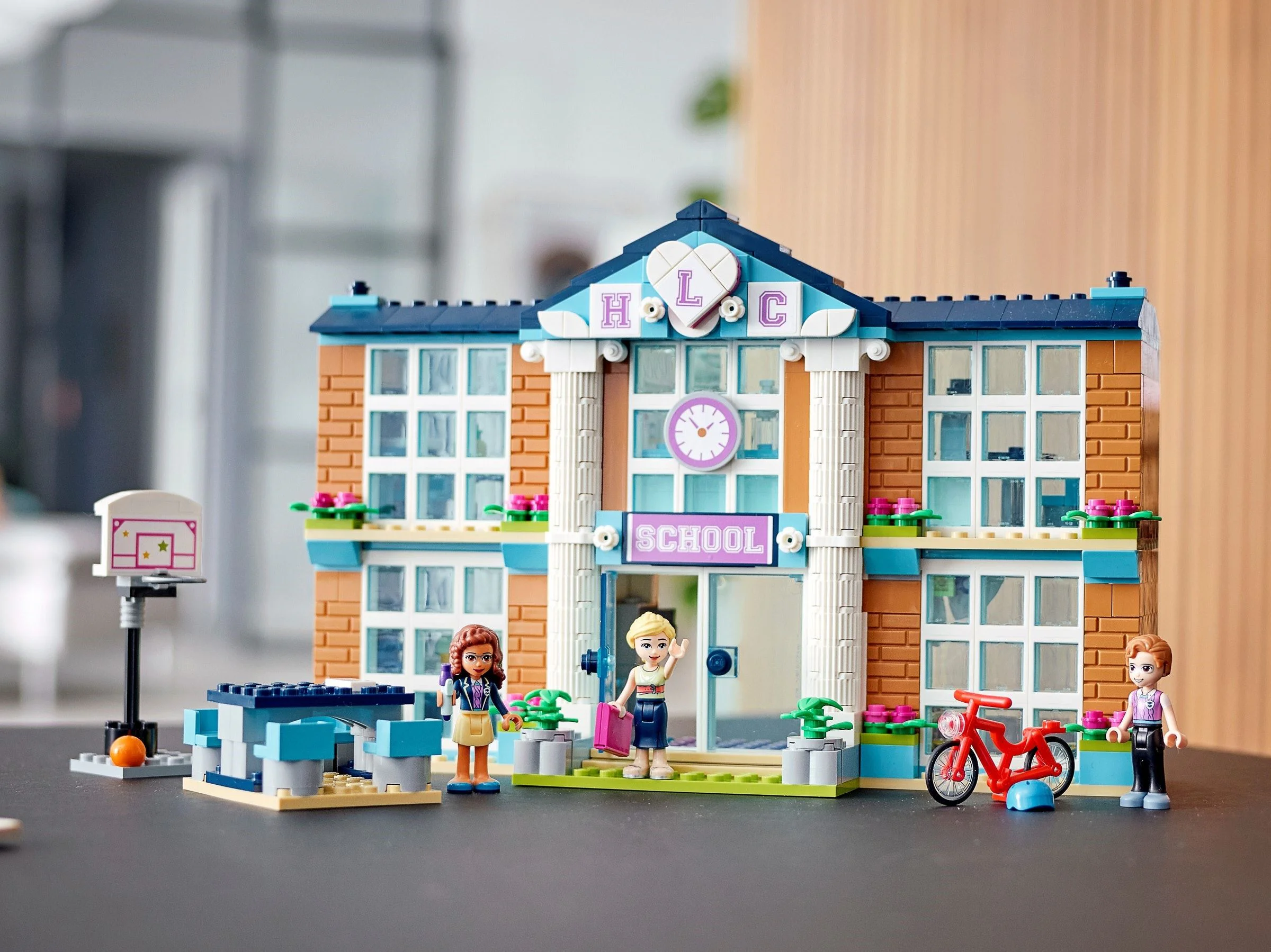 Good friend: Beautiful Heart Lake School 乐高 LEGO 41682 image 10
