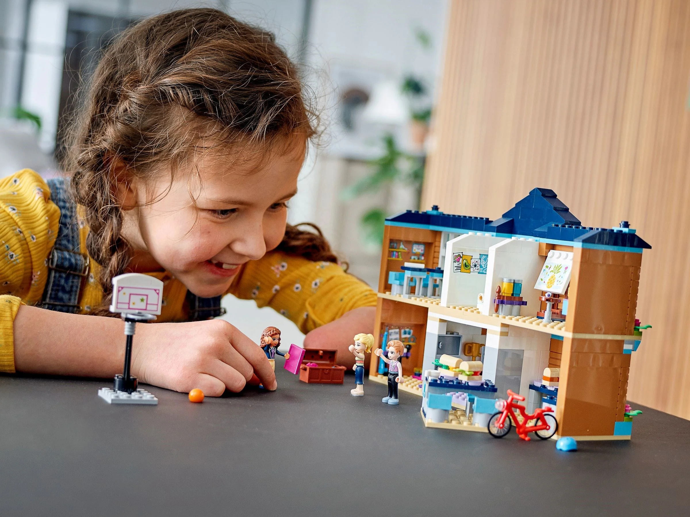 Good friend: Beautiful Heart Lake School 乐高 LEGO 41682 image 11
