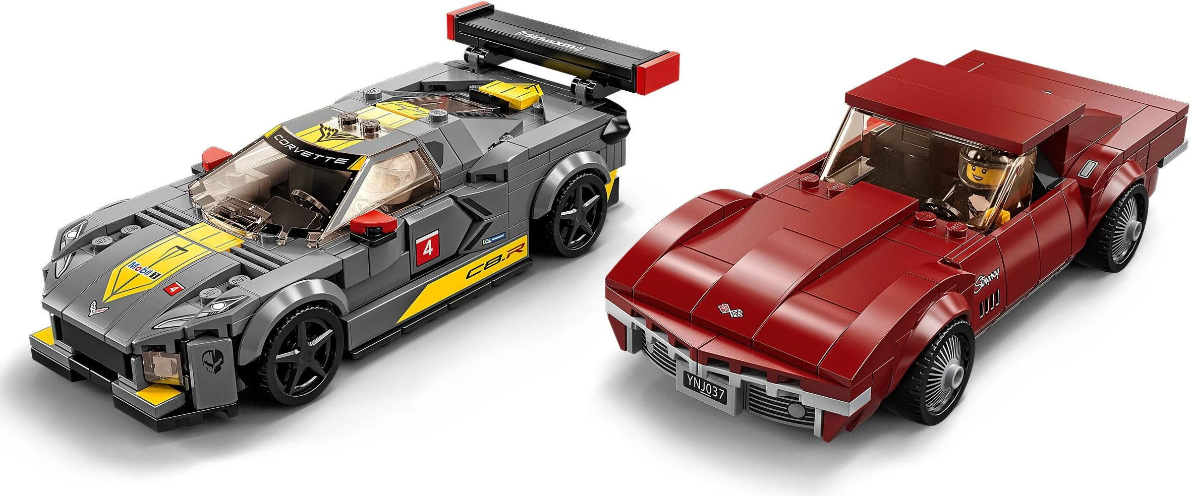 Corvette C8.R Race Car and 1968 Chevron Corvette LEGO 76903 image 2