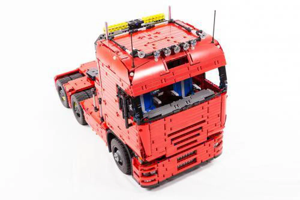 Air-actuated tug truck. MOC-2475 image 5