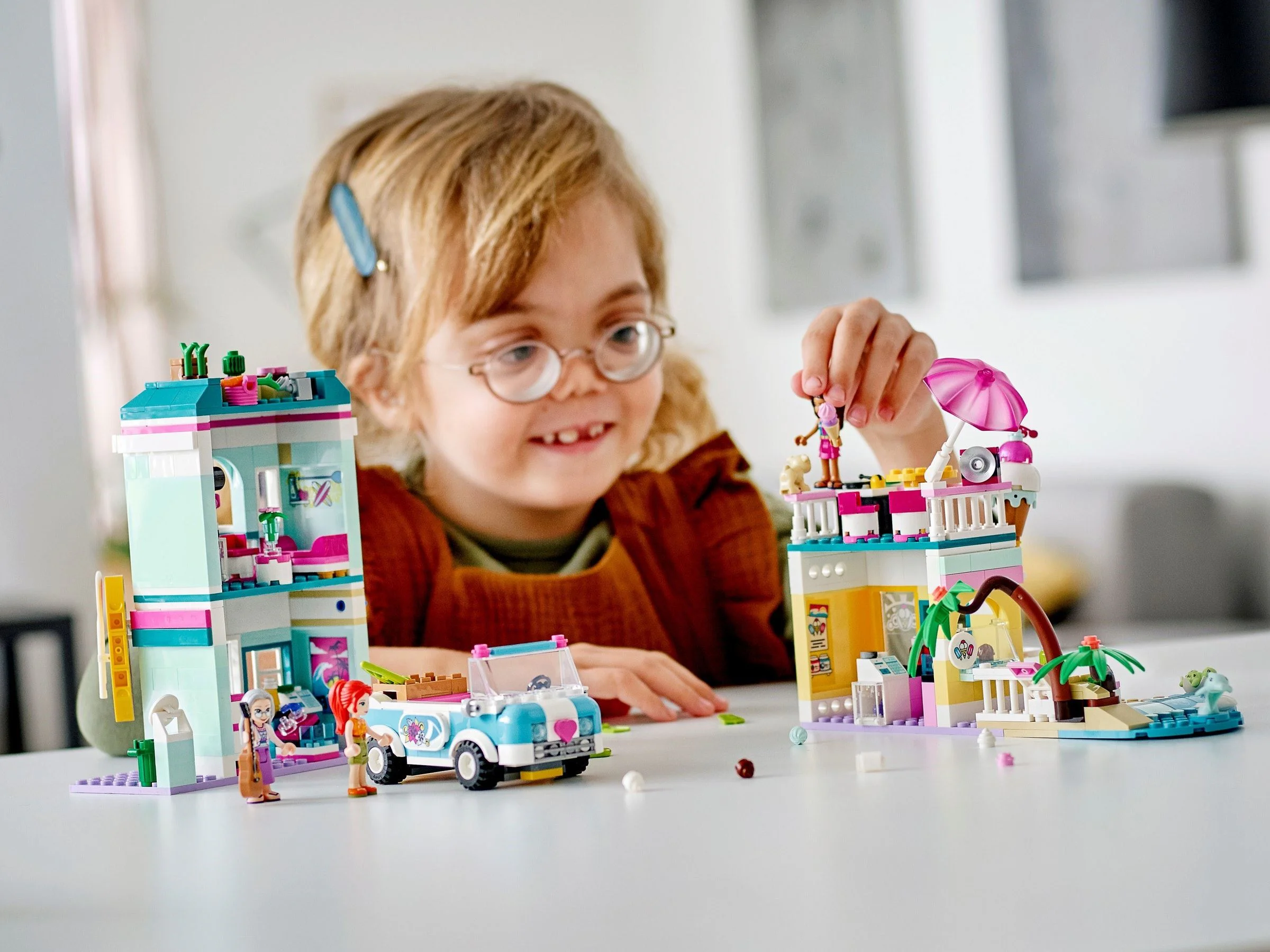 Good friend: Survivor's Beach House 乐高 LEGO 41693 image 5