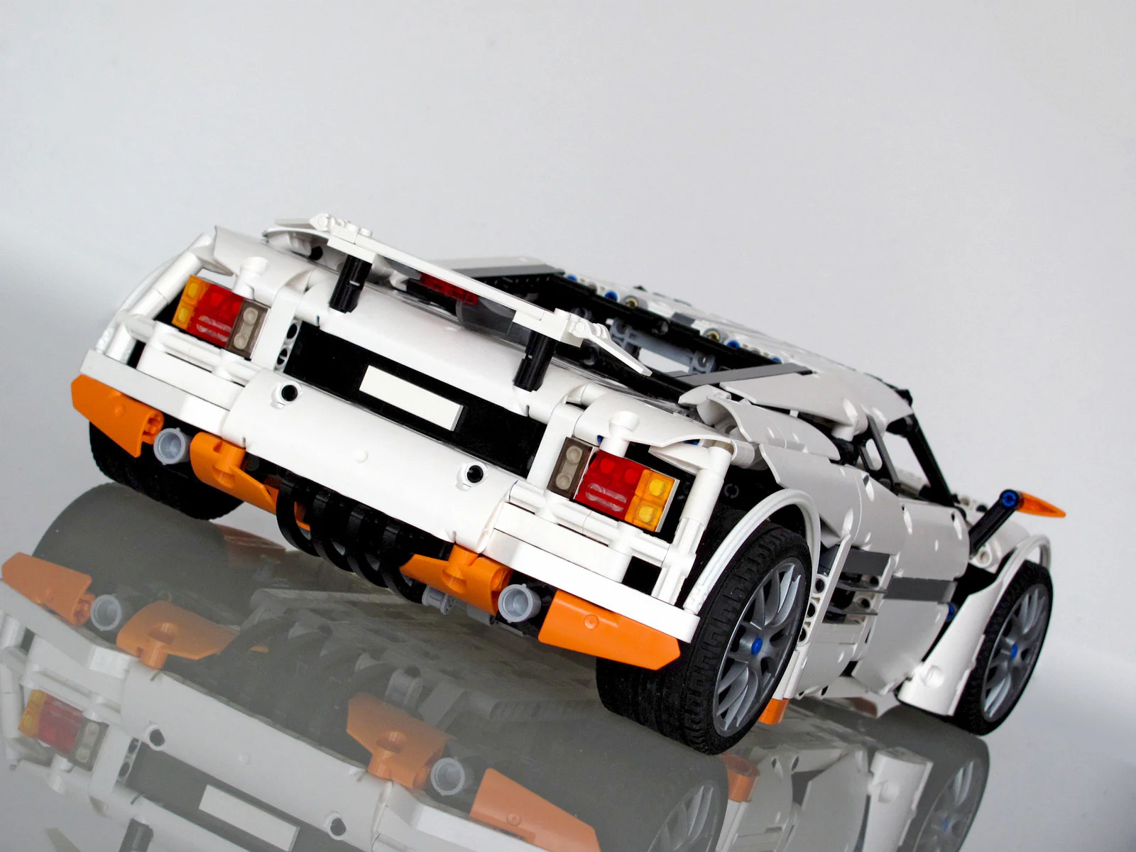 Predator Super Sports Car MOC-2811 image 13