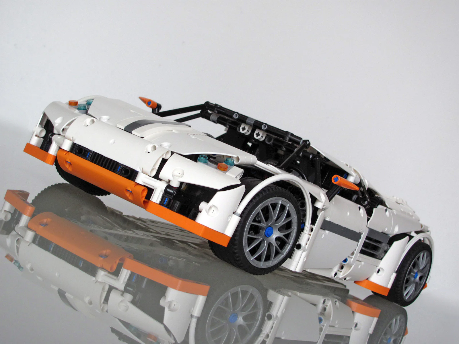 Predator Super Sports Car MOC-2811 image 14
