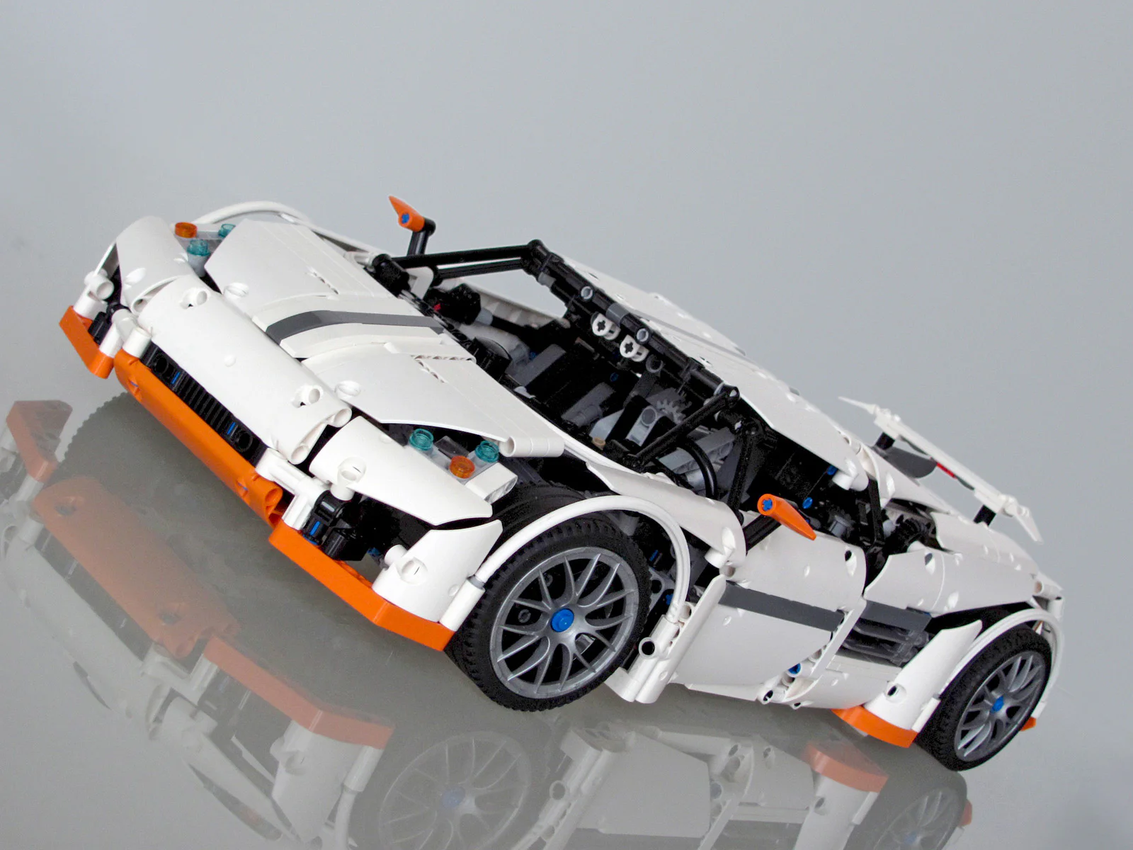 Predator Super Sports Car MOC-2811 image 17