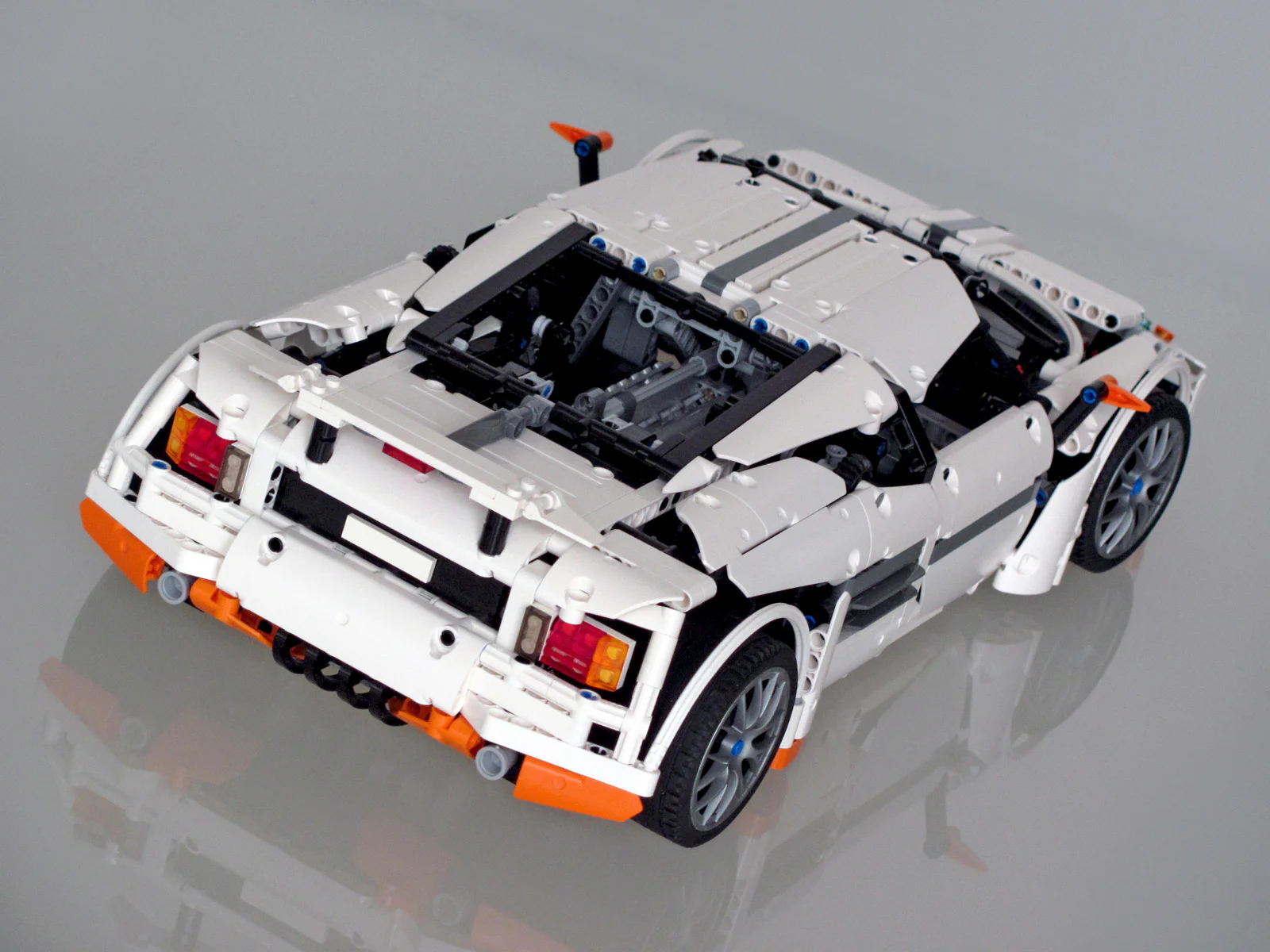 Predator Super Sports Car MOC-2811 image 20