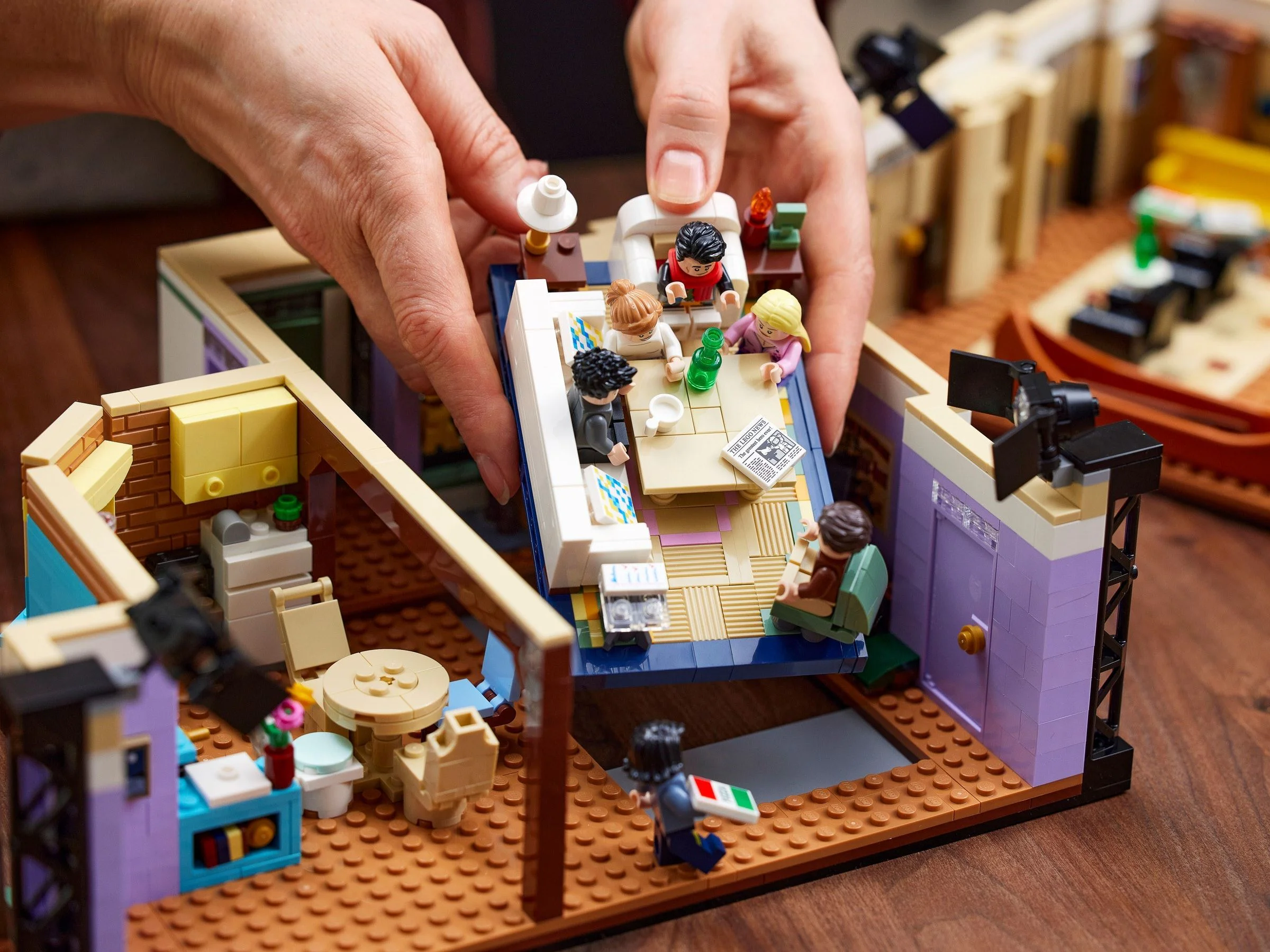 Old friend: Monica and Rachel's apartment 乐高 LEGO 10292 image 32