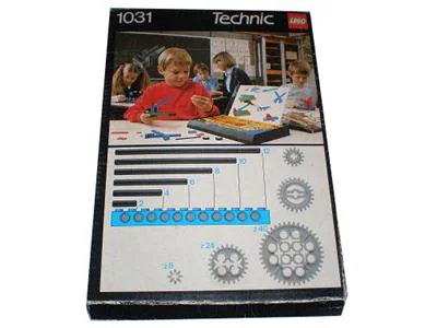 English Translation:

Playing Cards - 1030 乐高 LEGO 1031
