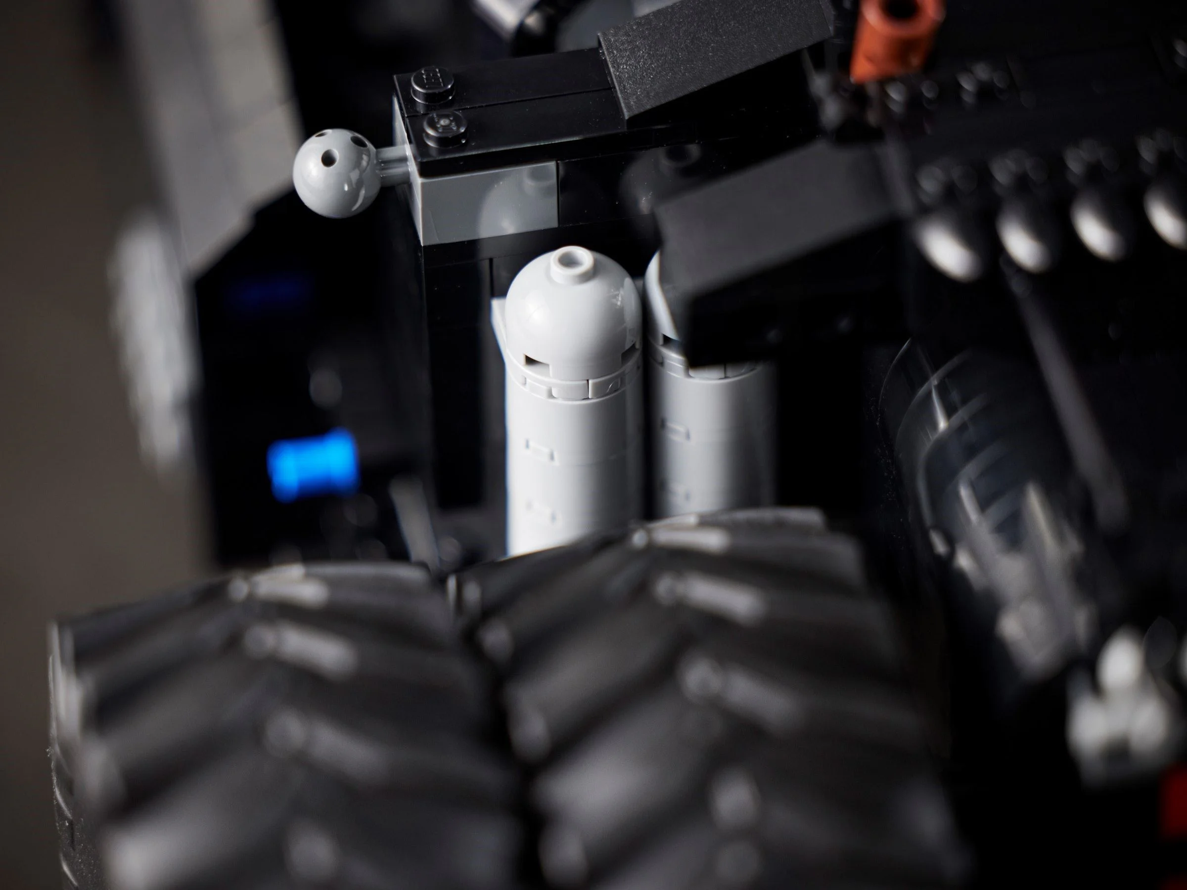 Batmobile: Tumbler 无牌 70169 image 5