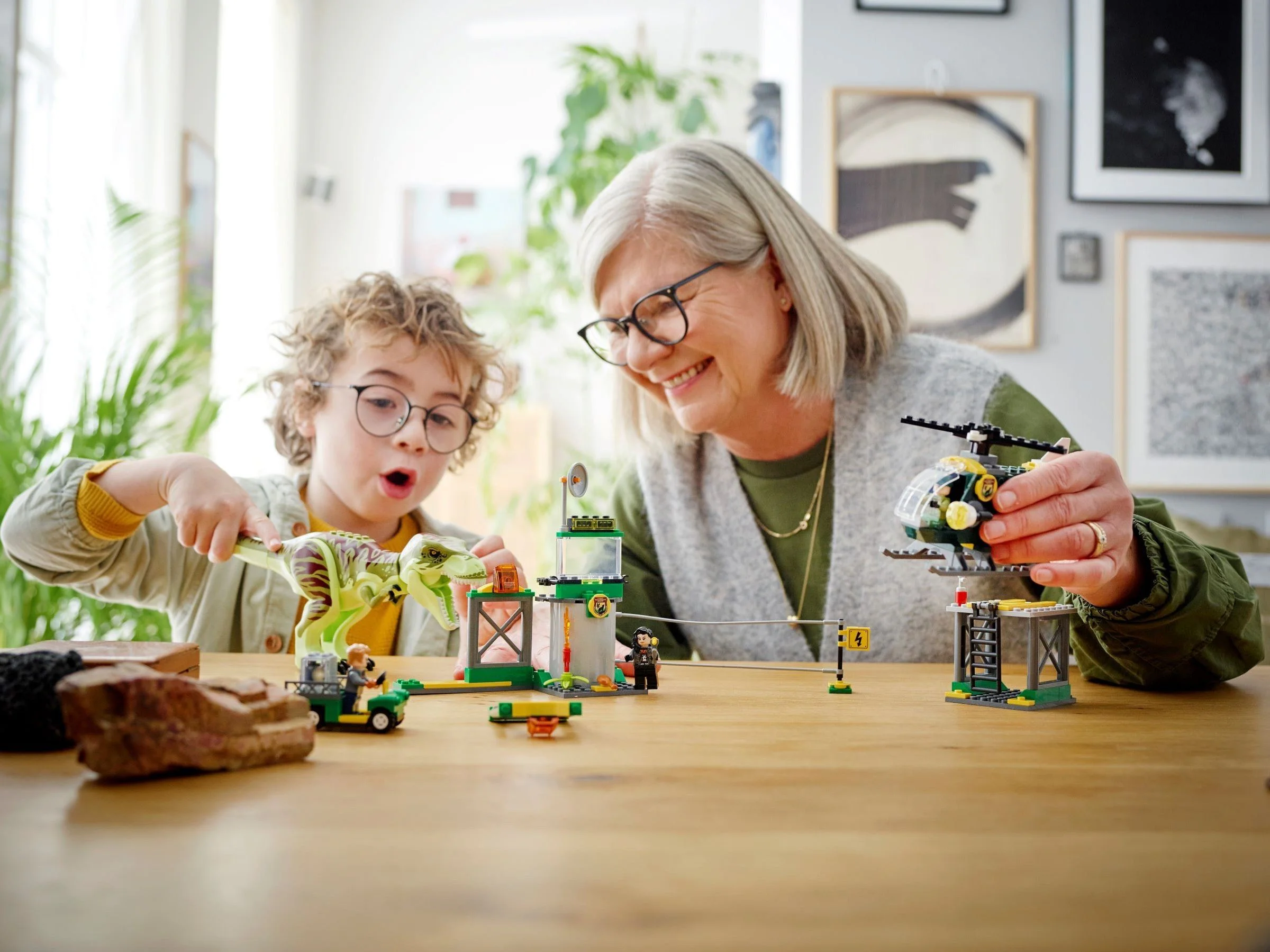 Jurassic World: The Monarch Runaway 乐高 LEGO 76944 image 7