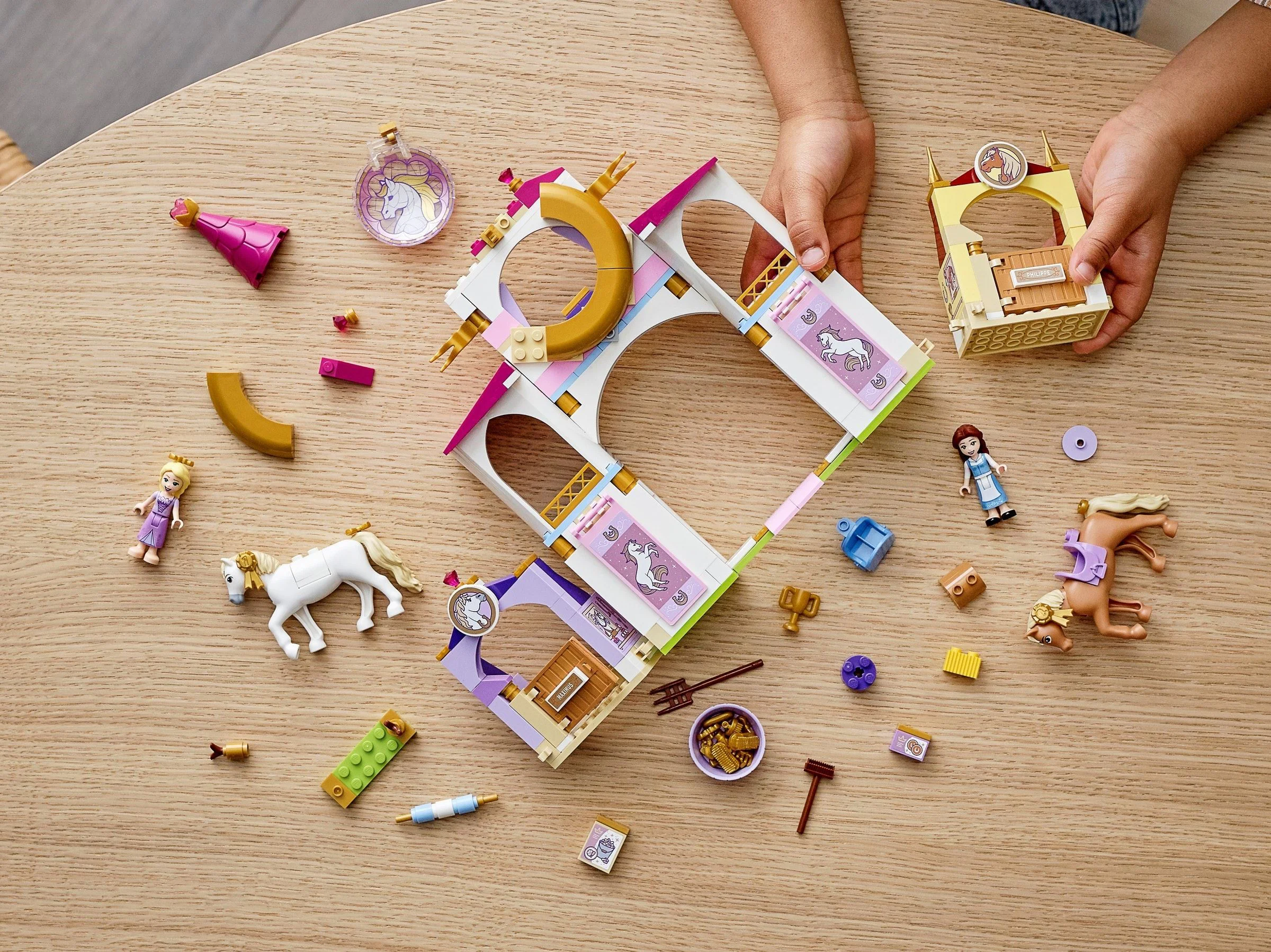 Belle and Rapunzel's royal stable 乐高 LEGO 43195 image 11