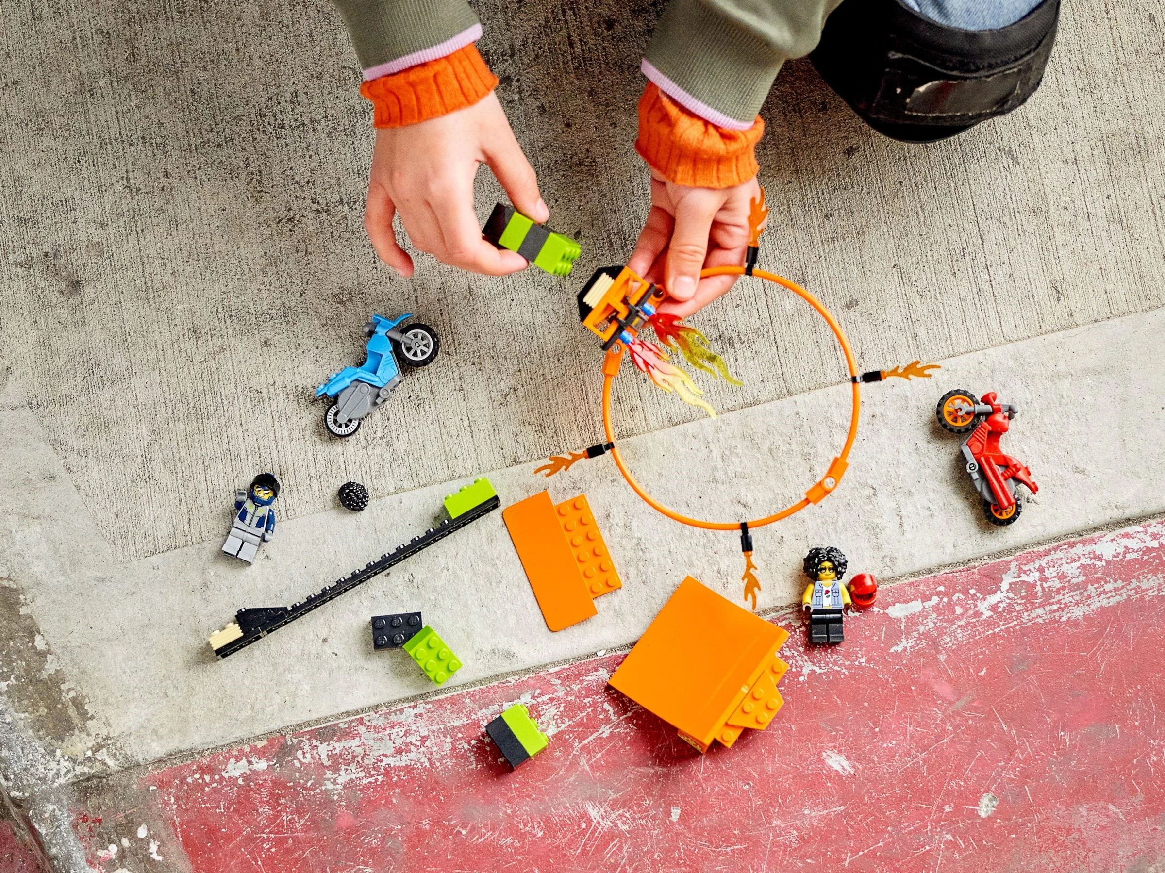 stunts: stunts racing 乐高 LEGO 60299 image 7