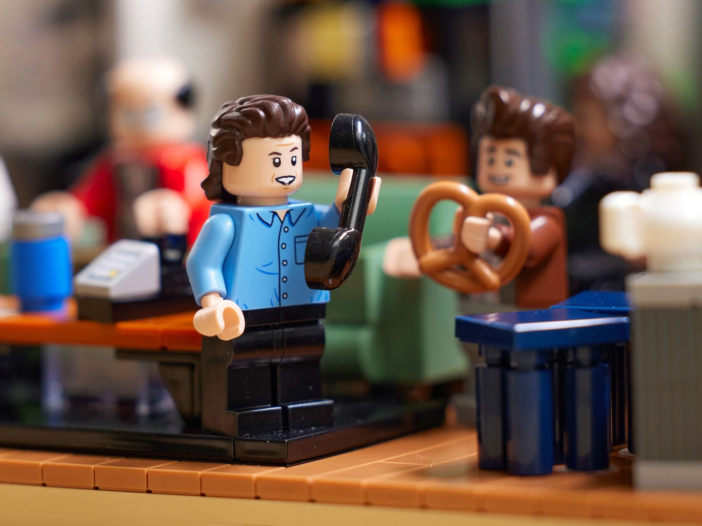 SONG Fei, please 乐高 LEGO 21328 image 5