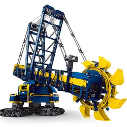 Fighter excavator