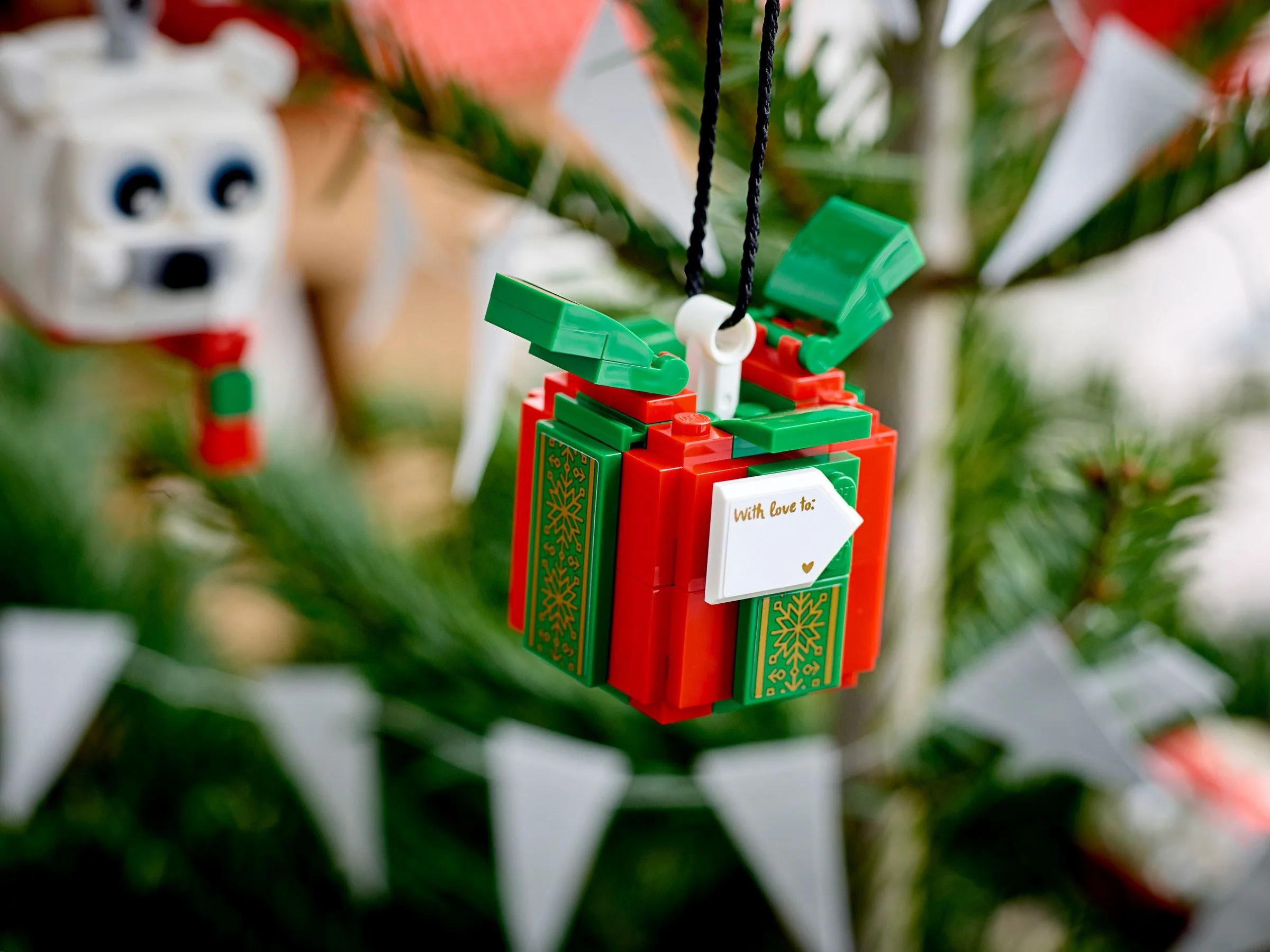 Polar bears and gifts 乐高 LEGO 40494 image 4