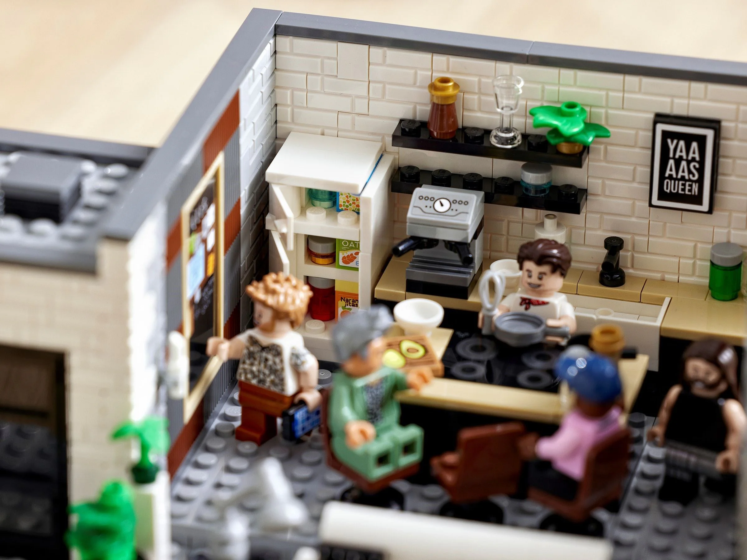 "Sugar Rush" – "Mysterious Five" Apartment 乐高 LEGO 10291 image 10