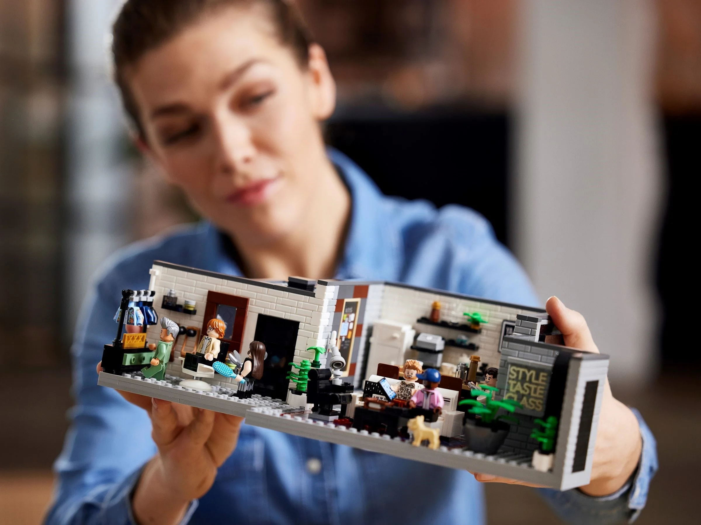 "Sugar Rush" – "Mysterious Five" Apartment 乐高 LEGO 10291 image 12