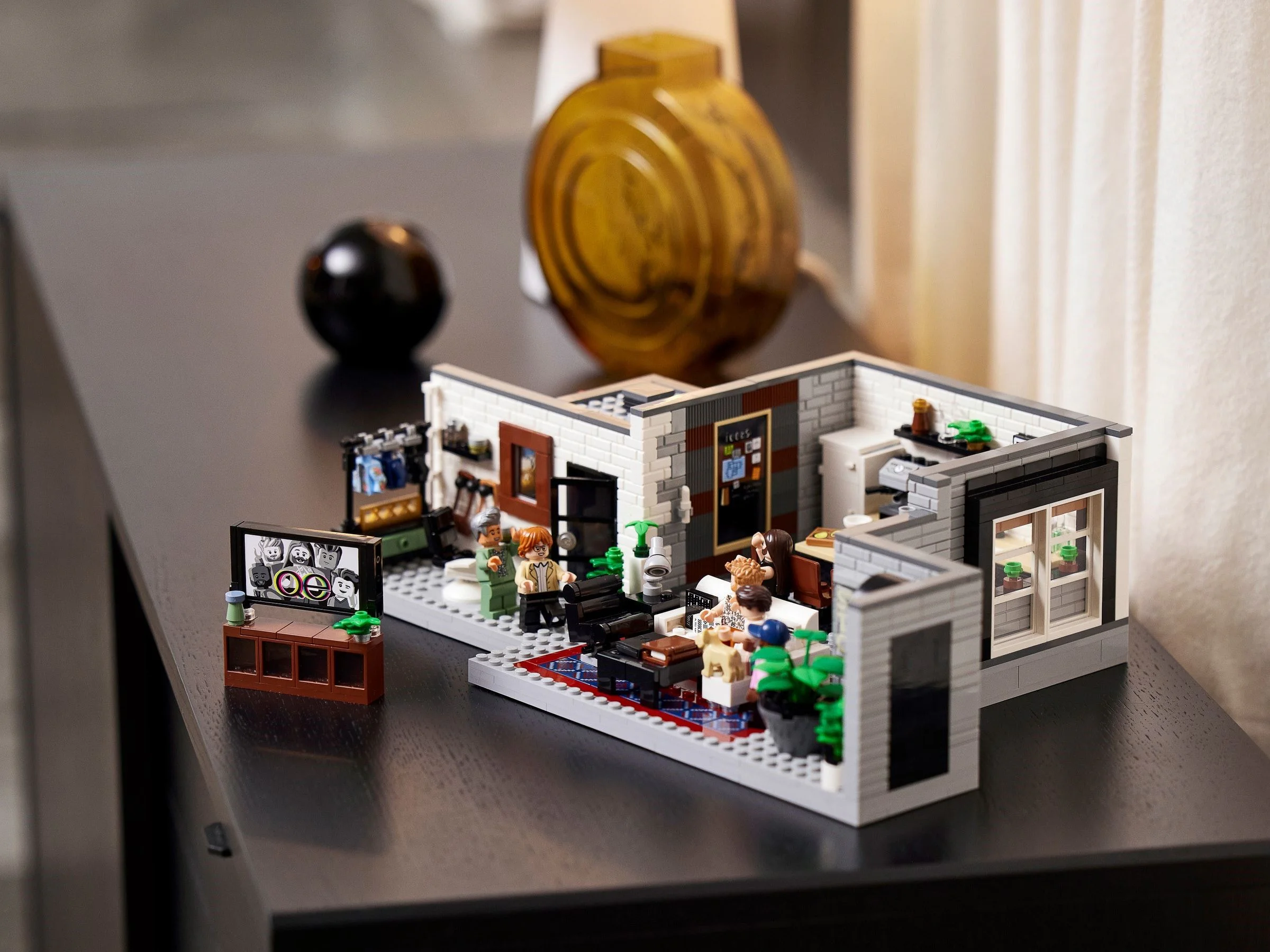 "Sugar Rush" – "Mysterious Five" Apartment 乐高 LEGO 10291 image 18