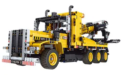 American Highway Tow Truck (Internal Number: 42108)