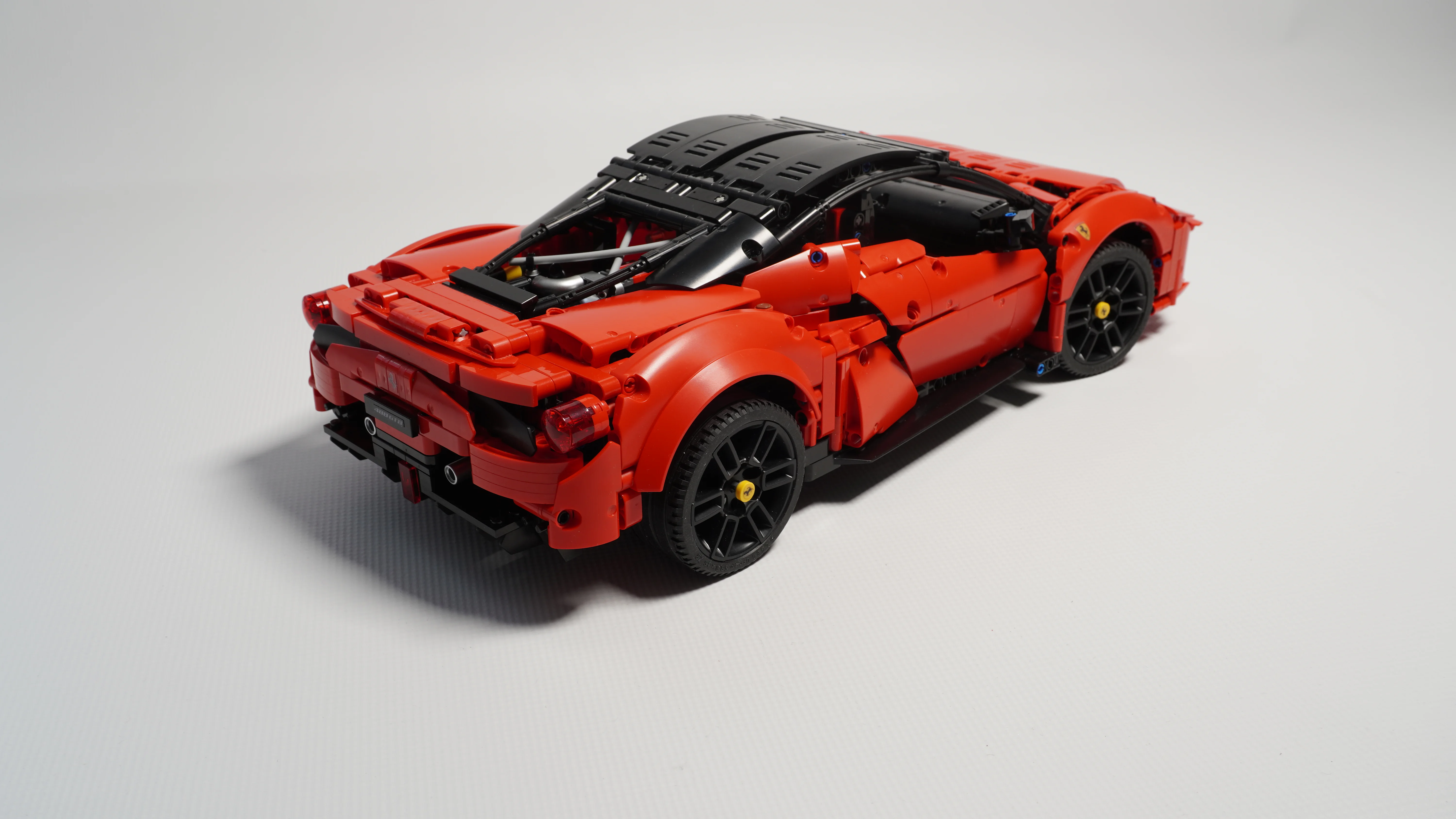 FERRARI 488 GTB MOC-65817 image 1