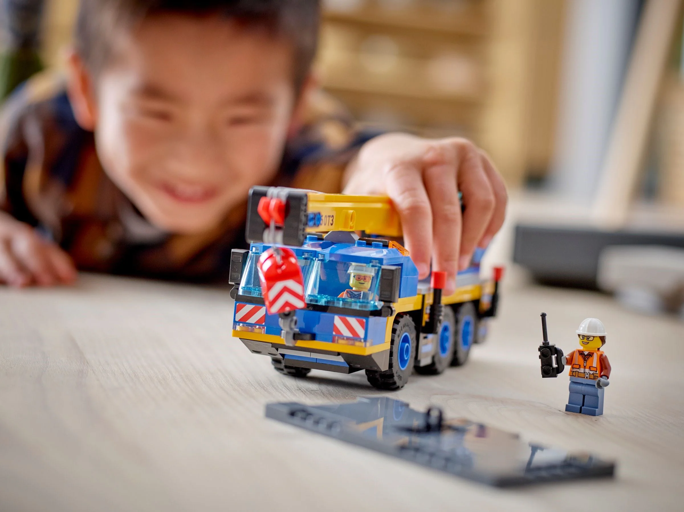 Mobile crane 乐高 LEGO 60324 image 4