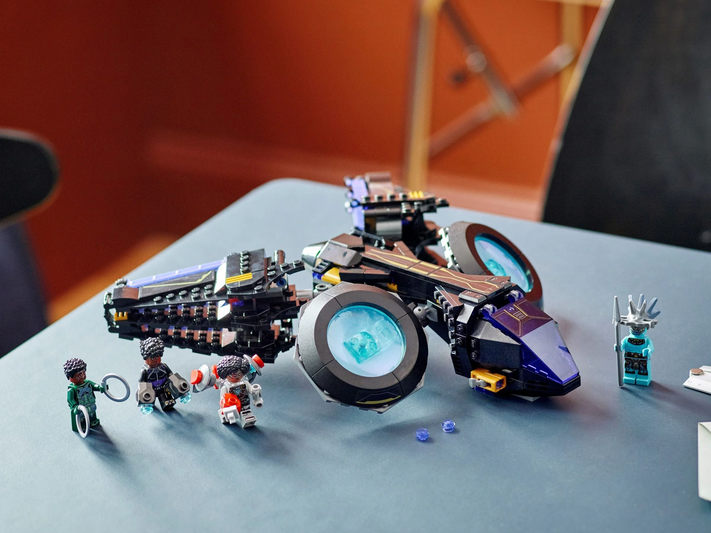 Black Panther: Suri's solar bird vehicle 乐高 LEGO 76211 image 3