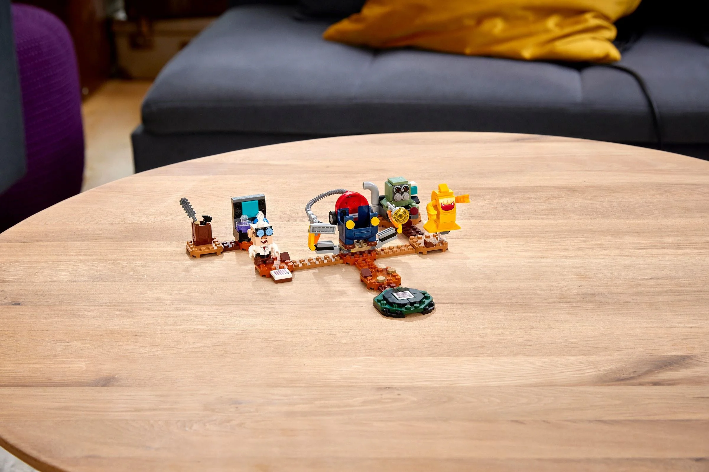 Luigi House Laboratory and Poltergust Extension Suite 乐高 LEGO 71397 image 7