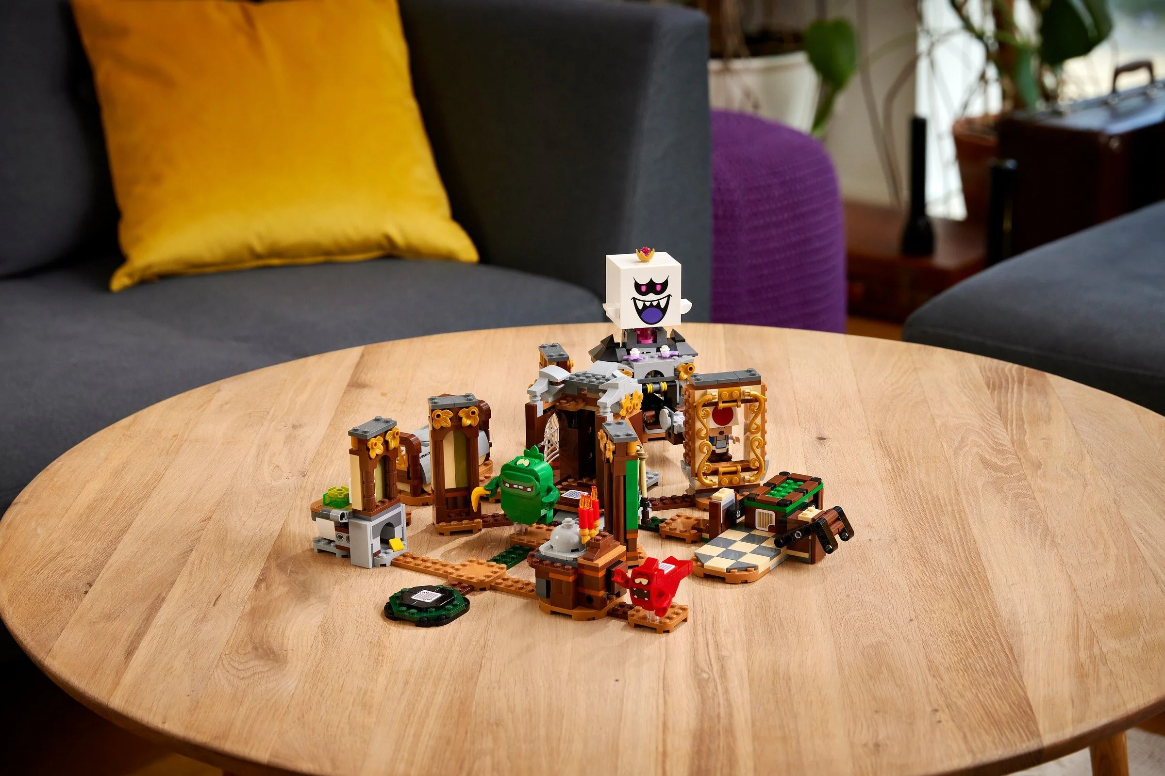 The ghost of the Luigi House has an extended suit 乐高 LEGO 71401 image 9