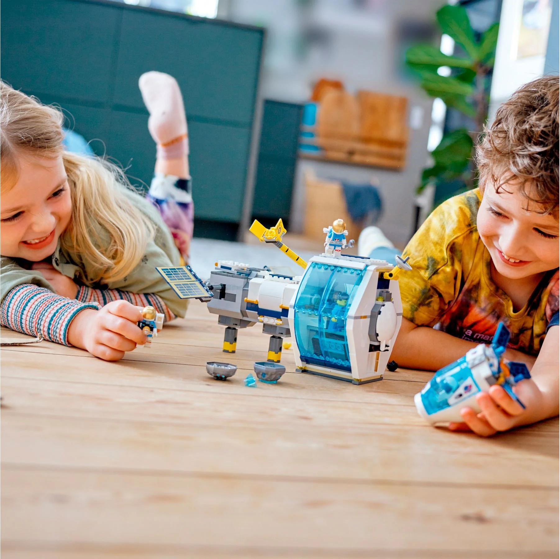 Moon Space Station 乐高 LEGO 60349 image 9