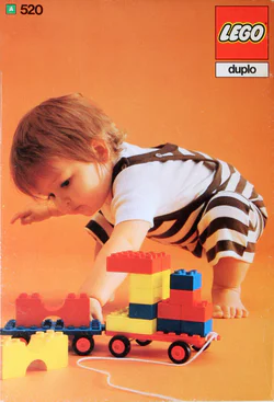 A phrase! Here's the translation:

"Blocks and half blocks and two trolleys"