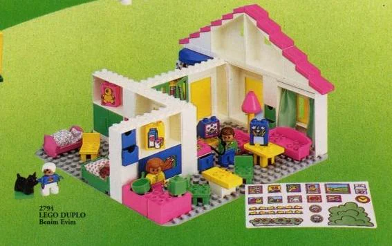 The house LEGO 2794 image 1