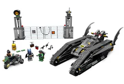 Batman Tanker War